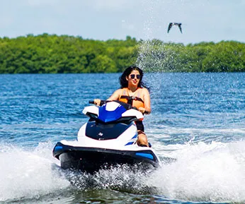 Jetskis rental  (Wave runners) 30 Mins